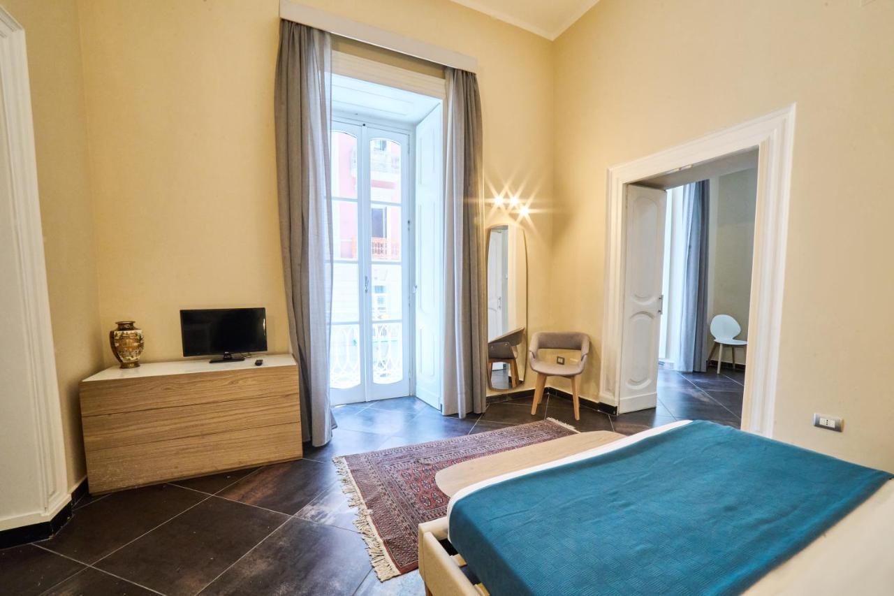 Via Niccolo Tommaseo 14 Lägenhet Neapel Exteriör bild